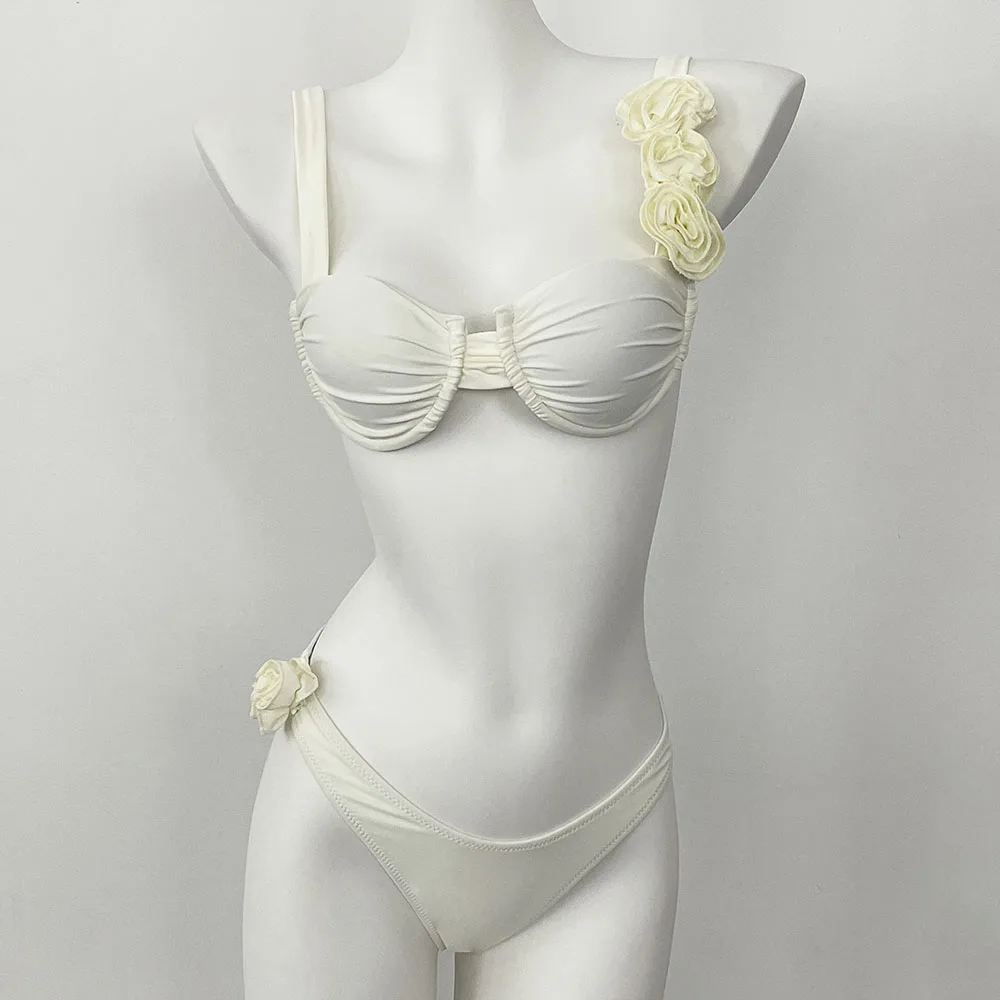 섹시한 3D 꽃 반짝 이는 핑크 푸시 업 비키니 2025 여성 수영복 Underwired 수영복 하이 컷 수영복 주름진 비키니 세트