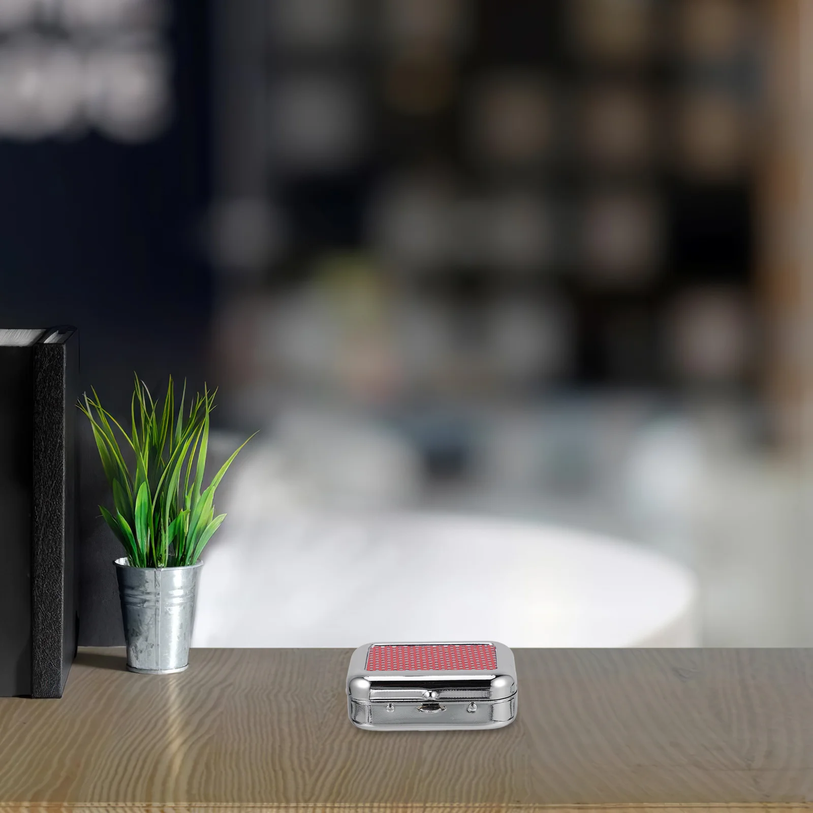 

Mini Portable Ashtray Metal Pocket Smoke Container Compact Travel Car Cigar Case For Outdoor Windproof Use Easy Carry Cleaning