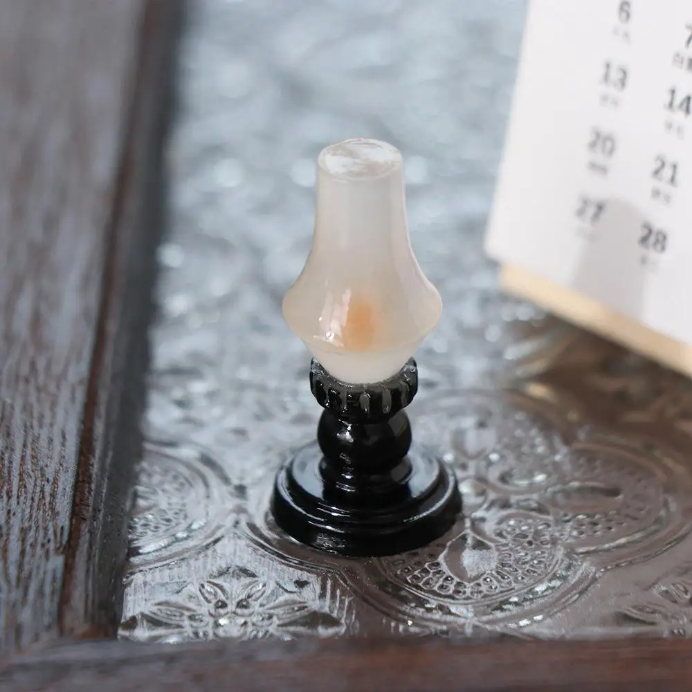 

1Pcs 1:12 Scale Dollhouse Mini Candelabra Doll House Accessories Miniature Candlesticks Candlesticks Furniture Furniture