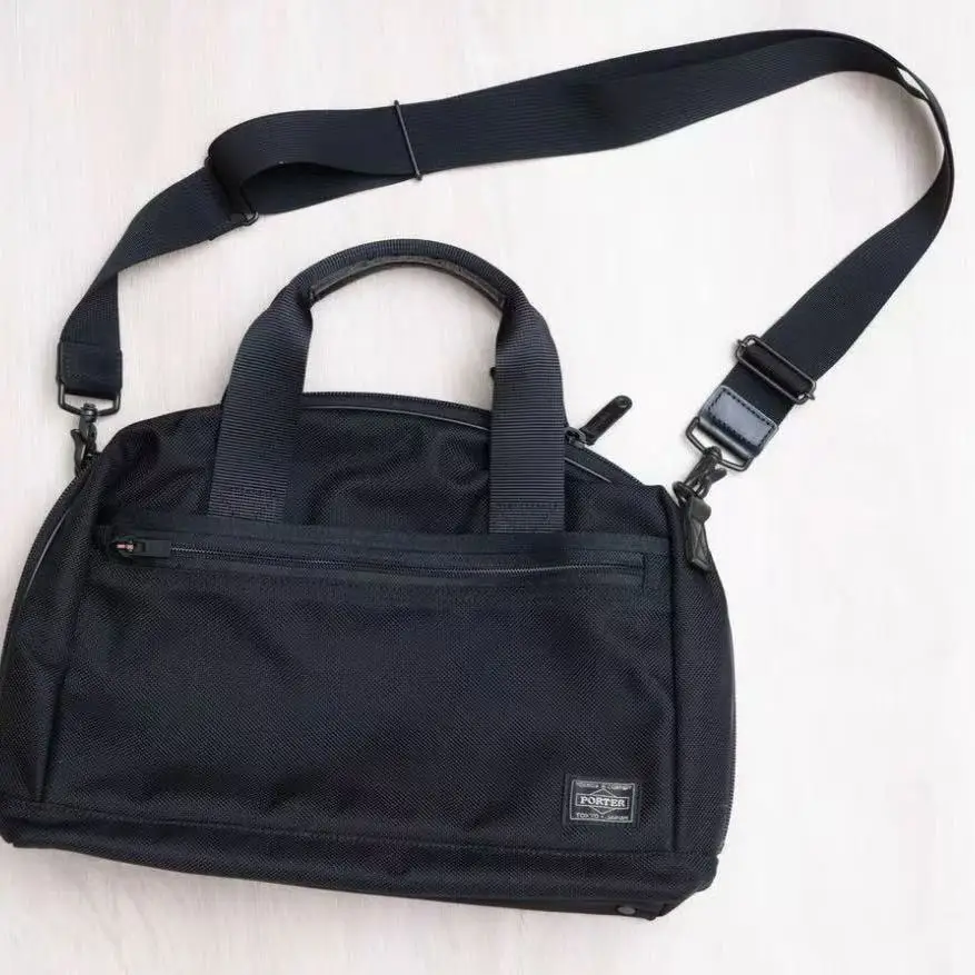 

Single-Shoulder Nylon Large Capacity Crossbody Bag for Casual Sports Youth Men and Women