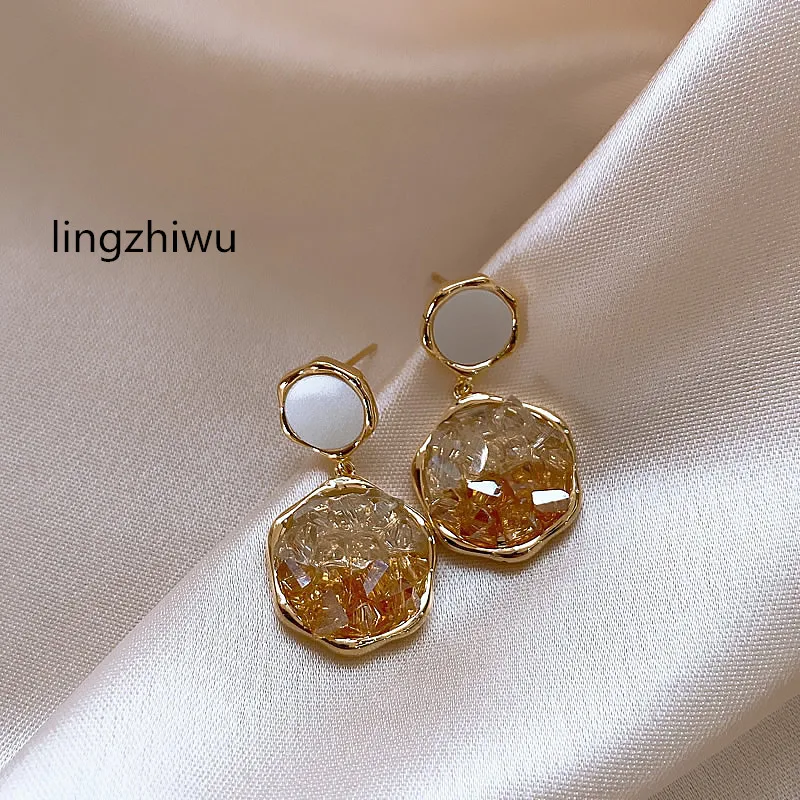 lingzhiwu Crystal Earrings Female 2024 Ear Decoration Luxury Elegant Stud Earrings New Arrival