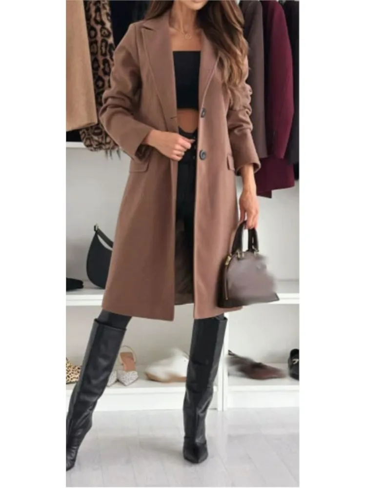 Modny płaszcz damski, jednolity kolor, casualowy, do biura, długi rękaw, zapinany na guziki, z kieszeniami, elegancki, jesienno-zimowy, nowa kolekcja odzieży damskiej.