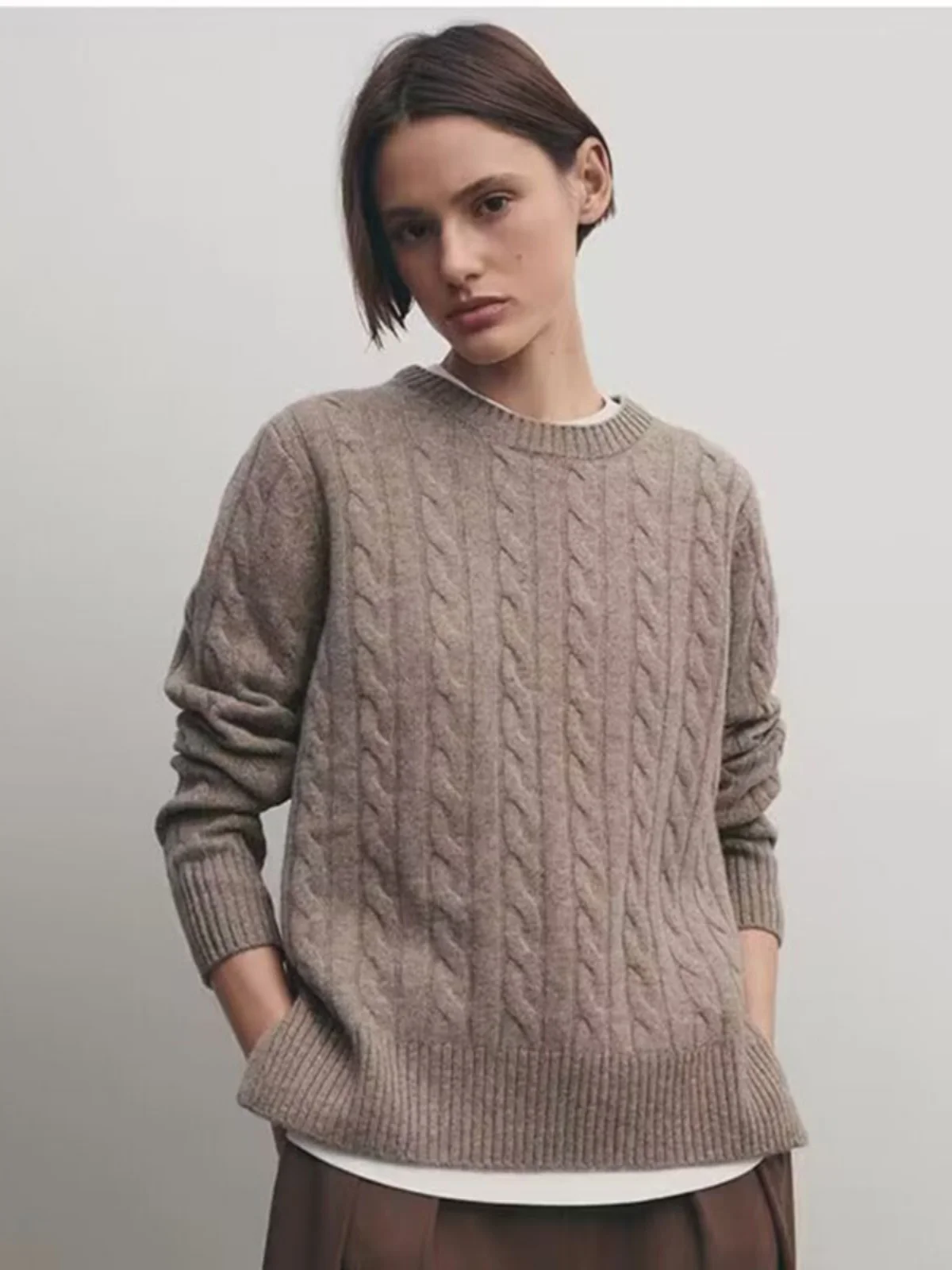 

Вязаный свитер унисекс с круглым вырезом и узором «косы», осенне-зимняя коллекция 2023, для повседневной носки, с длинным рукавом, облегающий, однотонный