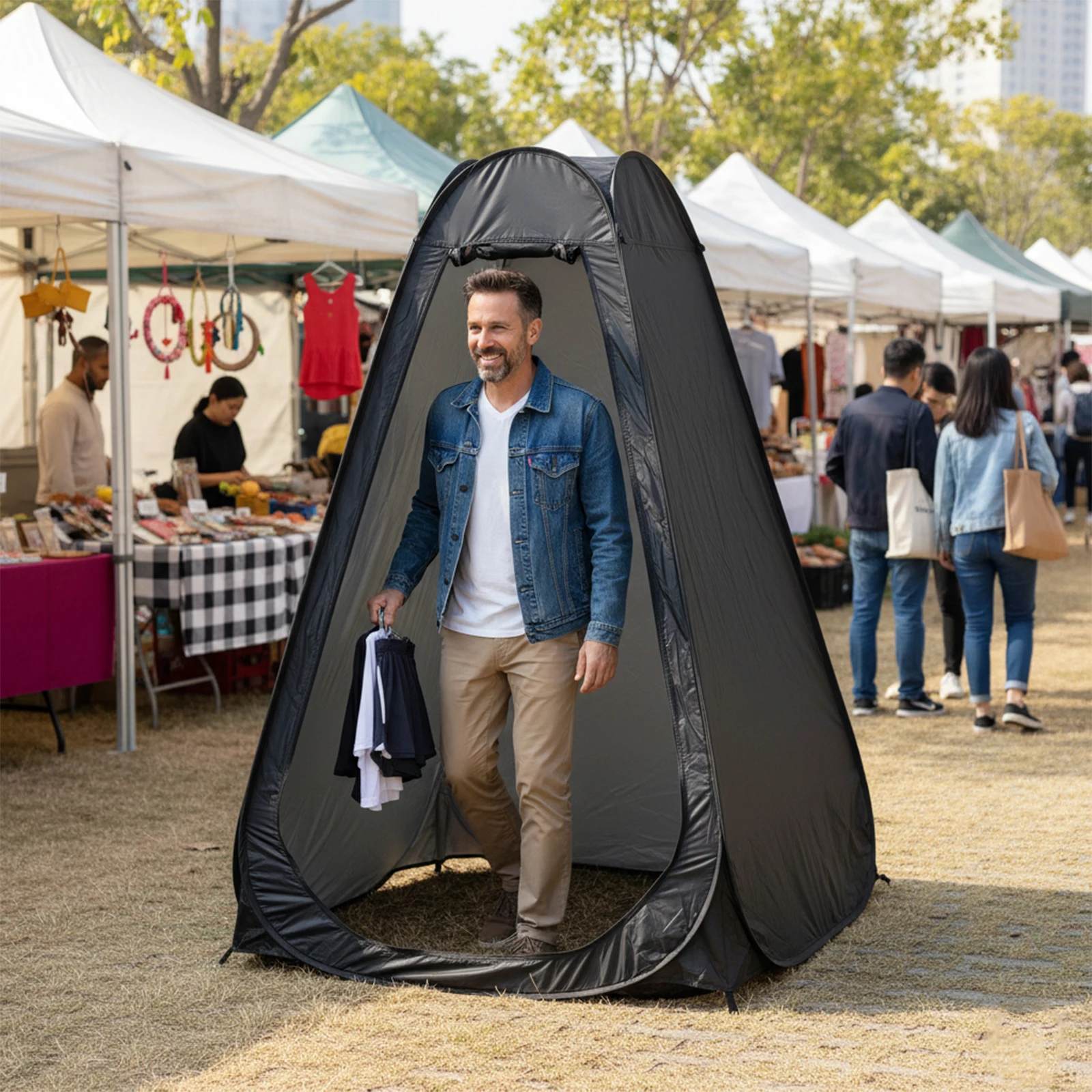 

Portable Pop-Up Privacy Tent Outdoor Shower Tent Foldable with Storage Bag Easy Setup for Beach Camping - Ideal for Outdoor Use