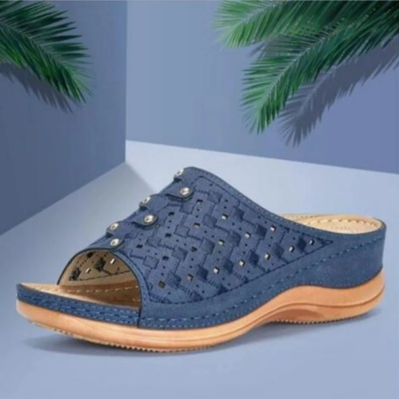 Plattform Keil Hausschuhe Frauen Sommer neue heiße Verkauf Damen Schuhe offene Zehen Rom solide weibliche Outdoor Casual Beach Plus Size Rutschen