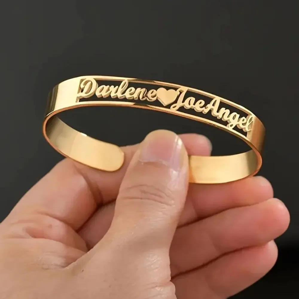 

Customized Couple Double Name Love Combination Bracelet Hollow Bracelet Suitable for Wedding