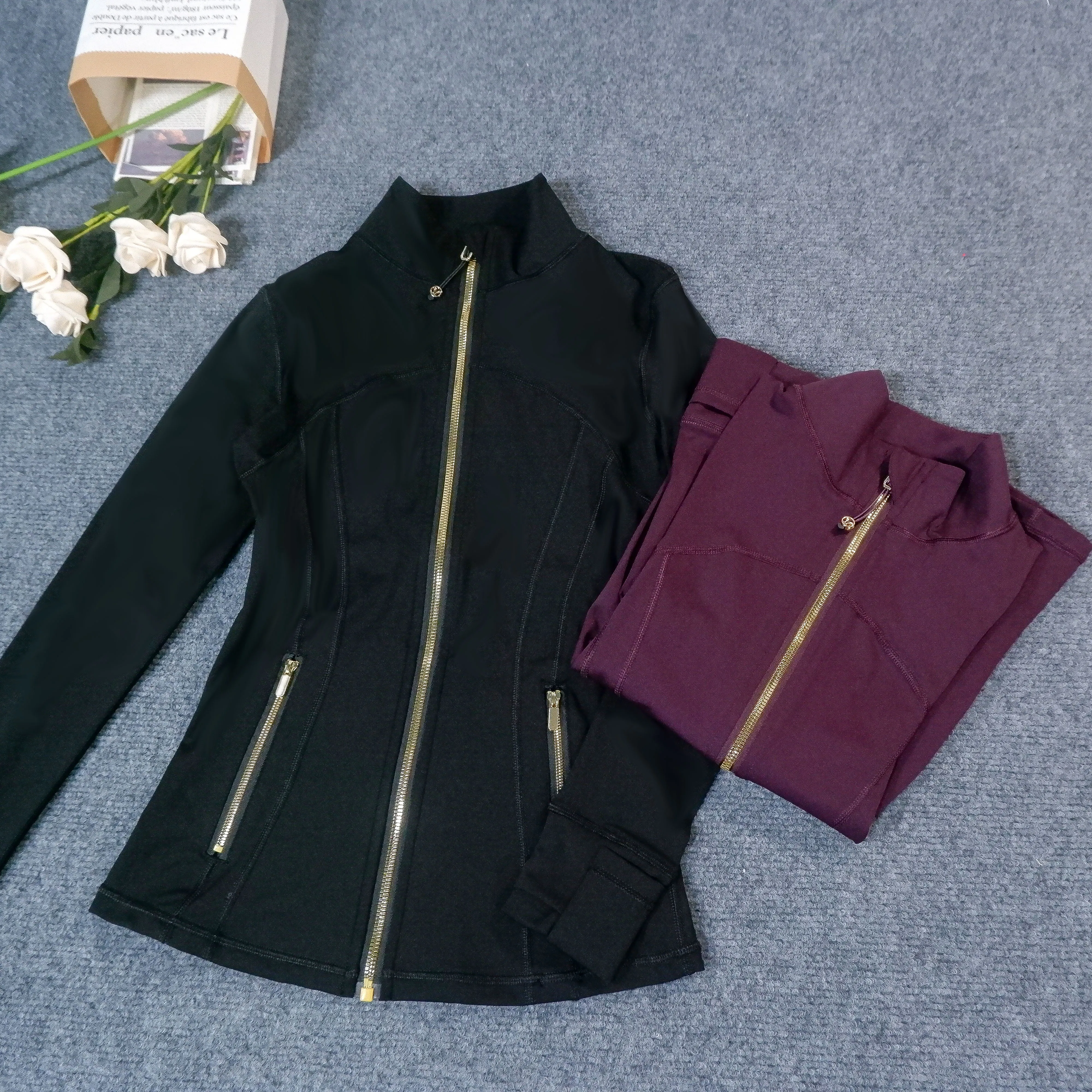Jacke mit Stehkragen und goldenem Reißverschluss für Damen, dünne, schmal geschnittene Sport-, Fitness- und Yoga-Kleidung