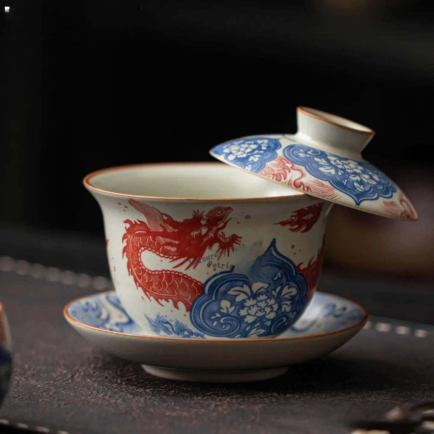 200ml Hovering Decal Auspicious Dragon Gaiwan Elegant  Tureen  Bowl With Lid Kit Brewing Cover Bowl For a Craft Gift