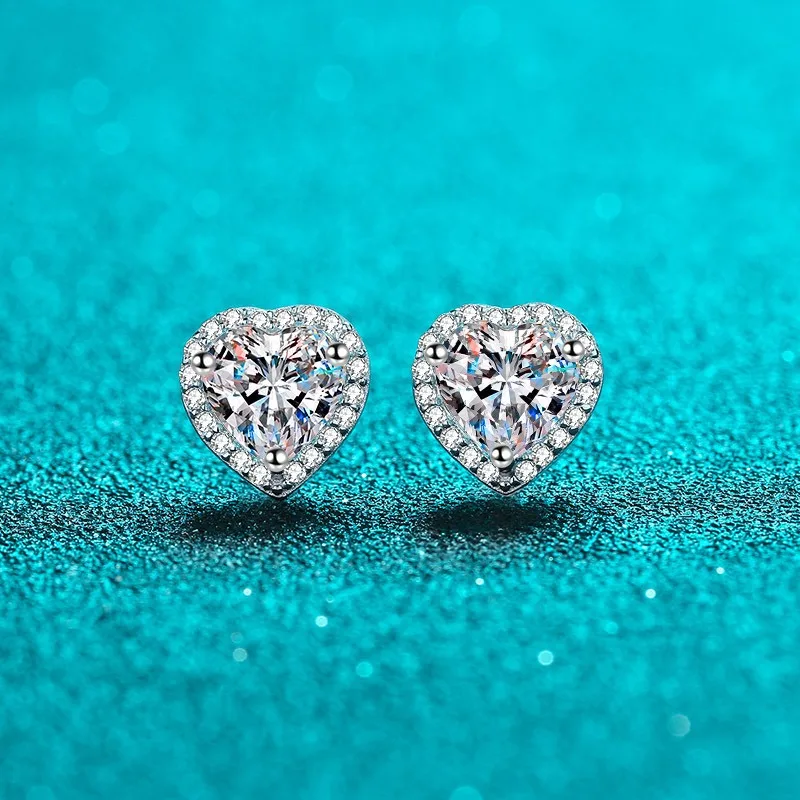 

Real 1CT 2CT 4CT D Color Moissanite Diamond Heart Halo Stud Earrings for Women 925 Sterling Silver Luxury Fine Jewelry