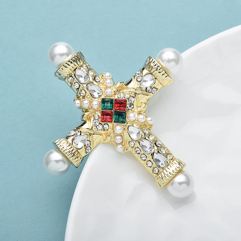 Wuli&baby Palace Style Cross Brooches For Women Men Pearl Rhinestone Baroque Cross Party Casual Brooch Pins Gifts