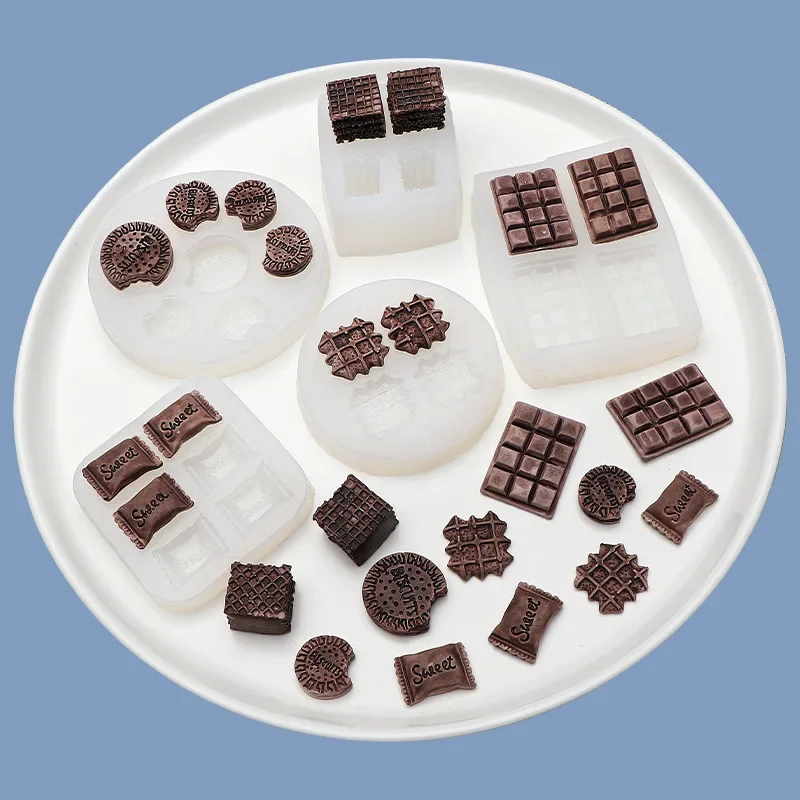 1Pcs 3D Mini Chocolate Cookies Waffles Silicone Fondant Molds Candle Fudge Wax Melts Molds Berries Chocolate Candy Mold