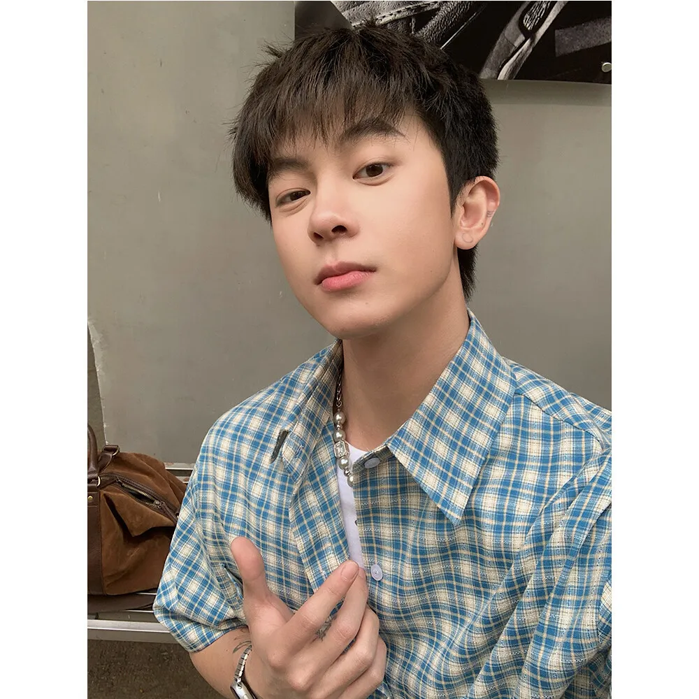 Men's Checkered Short-Sleeve Shirt Breathable Soft Loose-Fitting Versatile Shirt