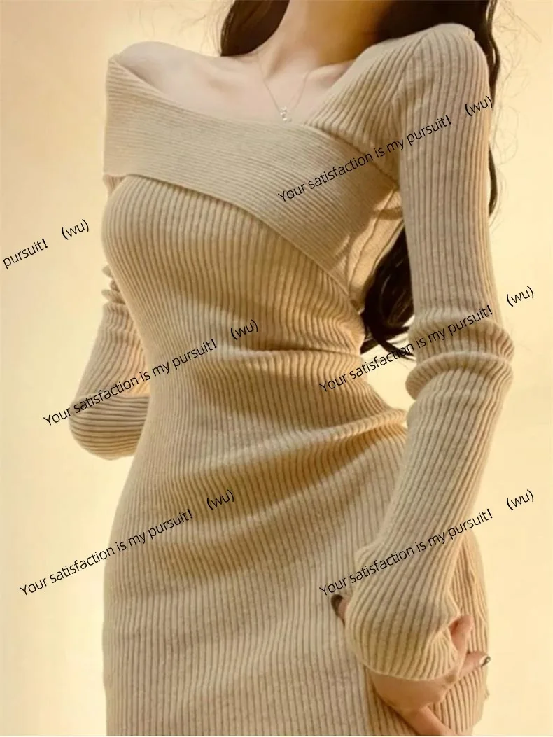 เสื้อสเวตเตอร์ไหมพรมแขนยาวทรงเข้ารูป คอเฉียง ดีไซน์กระโปรงสั้น สไตล์สาวเปรี้ยว สำหรับฤดูใบไม้ผลิและฤดูใบไม้ร่วง