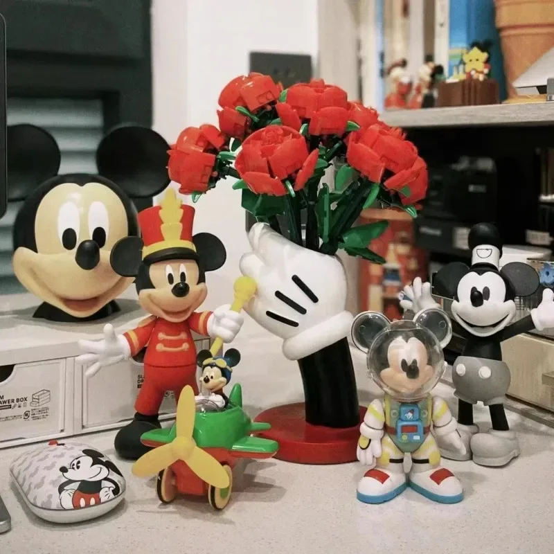 18 ซม.Mickey Mouse มือเรซิ่นรูปปั้นแจกันตกแต่งบ้าน Mickey Mouse ถุงมือชุดดอกไม้ของสะสมตกแต่ง