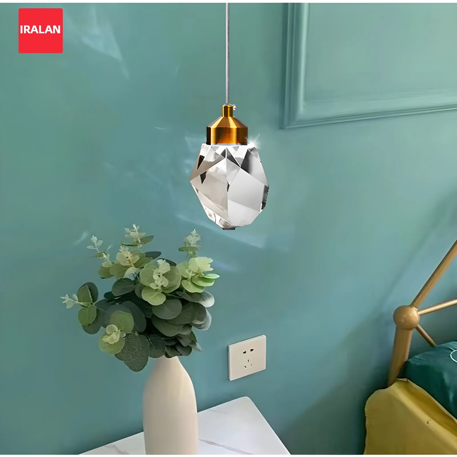 Minimally Designed Ceiling Pendant Lamp Luxurious Crystal Irregular Pendant Lamp 220V Bar Counter Hotel Restaurant Decor Light