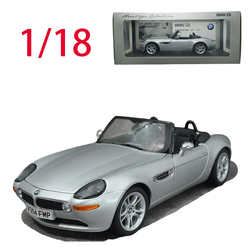 

Flaw Special Offer Kyosho Diecast 1/18 Scale BMW Alloy Car Model BMW Z8 Play Vehicles Toys for Boys Original Box