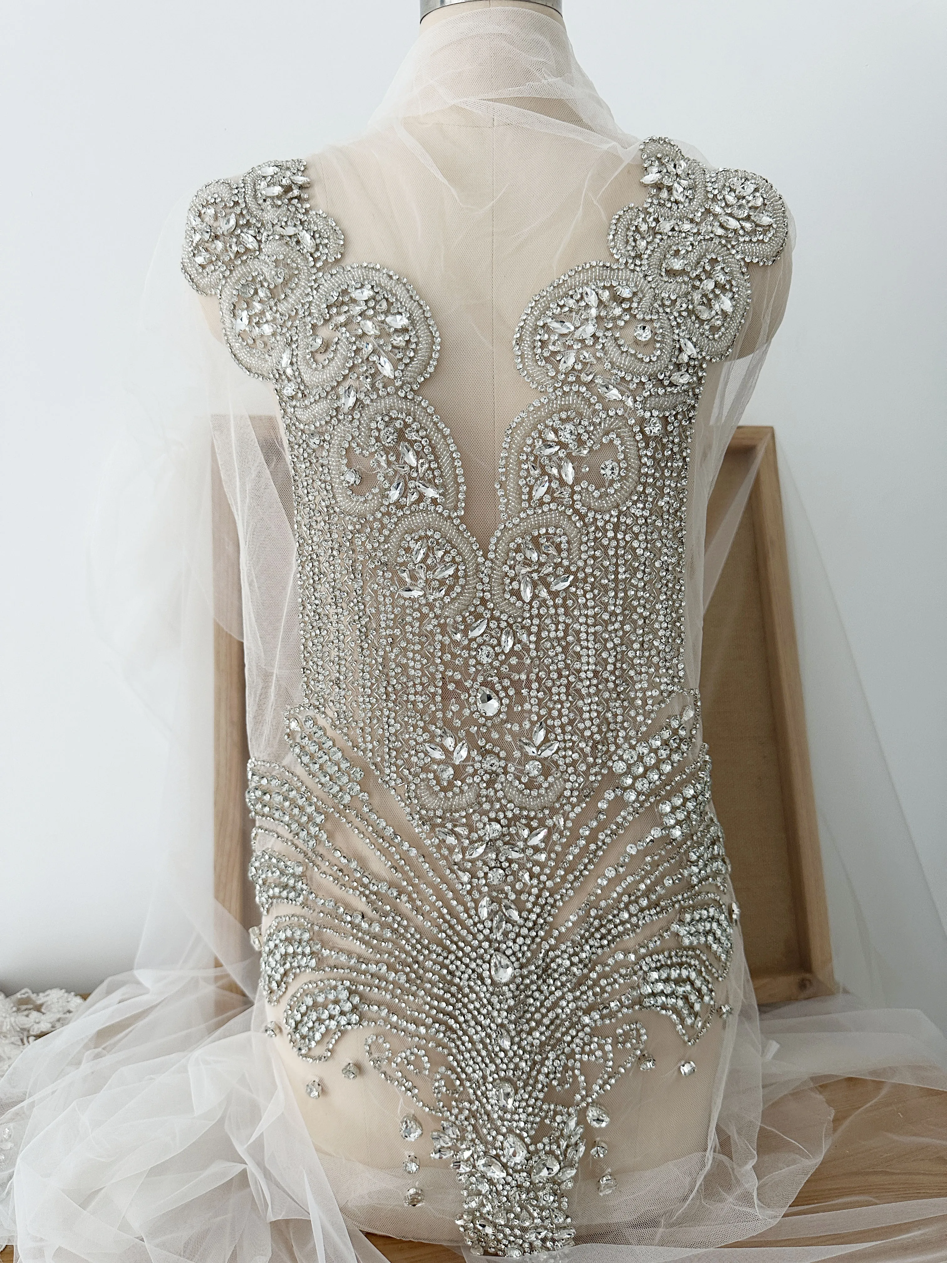 Luxury Silver 3D Hand Sewn Rhinestone Bridal Bodice Lace Applique for Wedding Gown Overlay, Lace Veils, Couture Applique