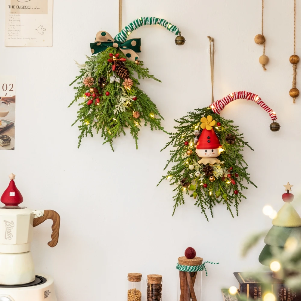 Hiasan Natal Bentuk Topi dari  - Christmas Wreath Fake ulasan dan harga