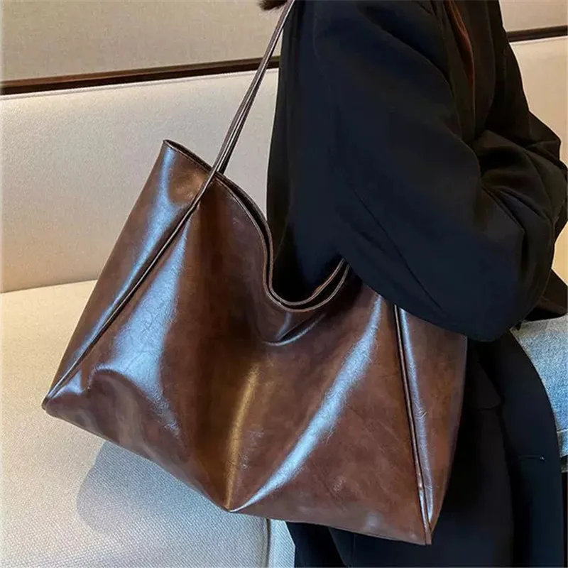Women's Tote Bag, Large Capacity Soft Leather Shoulder Bag, Retro Casual Handbag, Perfect for Commuting Handbags Travel Bag