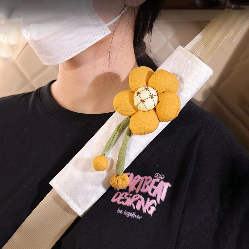 

Car Accessories: Cooling Floral Seat Belt Cover, Ice Silk Breathable Universal Fit, Soft Shoulder Pad Protector for Kids