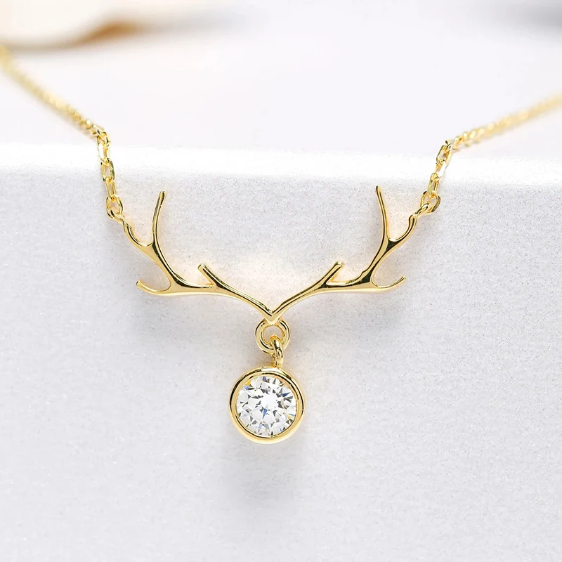 Huitan Exquisite Elch Geweih Anhänger Halskette Frauen für Weihnachten Neujahr Luxus Trendy Zirkonia Halskette Mode Schmuck