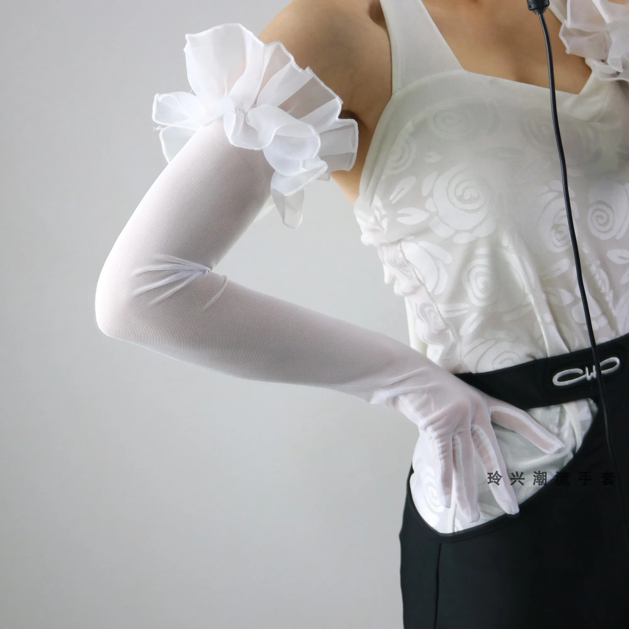 55cm lange Mesh-Handschuhe, sexy Spitzenmanschetten, perlenbesetzt, schwarz, transparent, dünn, für Hochzeiten, Latein, Damen, Sonnenschutz-Ärmel, Sommerhandschuhe, elegant – Detail 15