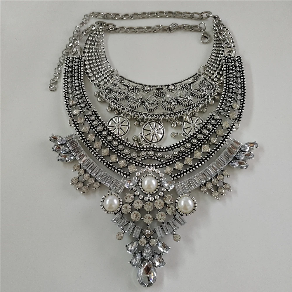 2024 New Indian Vintage Statement Large Collar Necklace Earrings Women Jewelry Set Ethnic Retro Silver Plated Metal Big Necklace