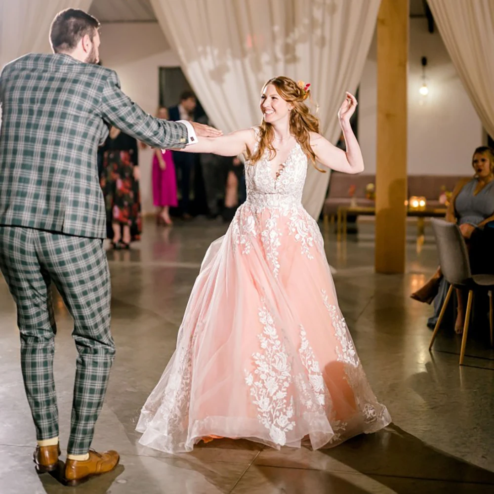 Vestido de novia con cuello en V y bordado floral, talla grande, espalda abierta, rosa rubor, apliques personalizados, corte bajo, vestido de novia de princesa para iglesia