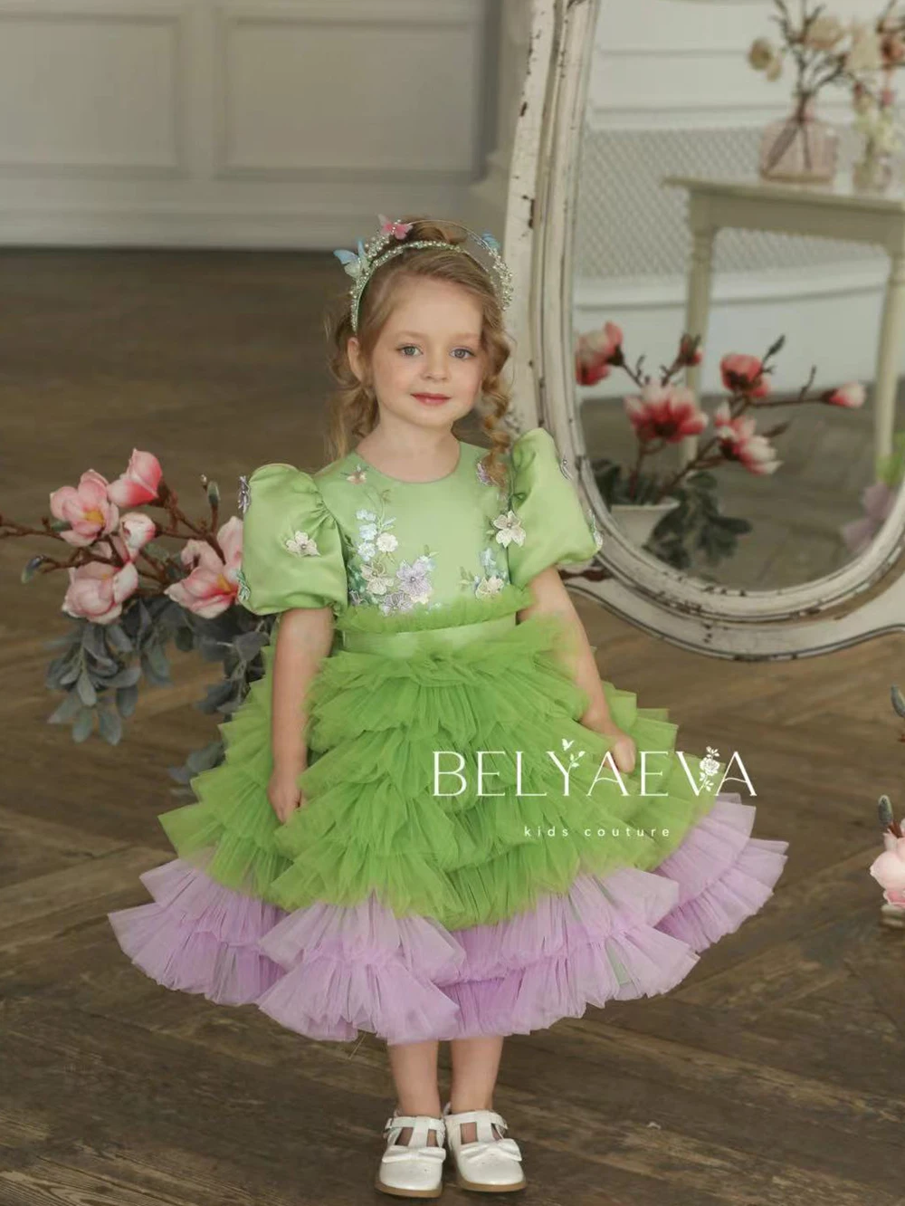 Cute Princess Flower Girl Dress Tulle Puffy With Feathers Layered TullWedding Birthday Party First Communion Ball Gowns With Bow