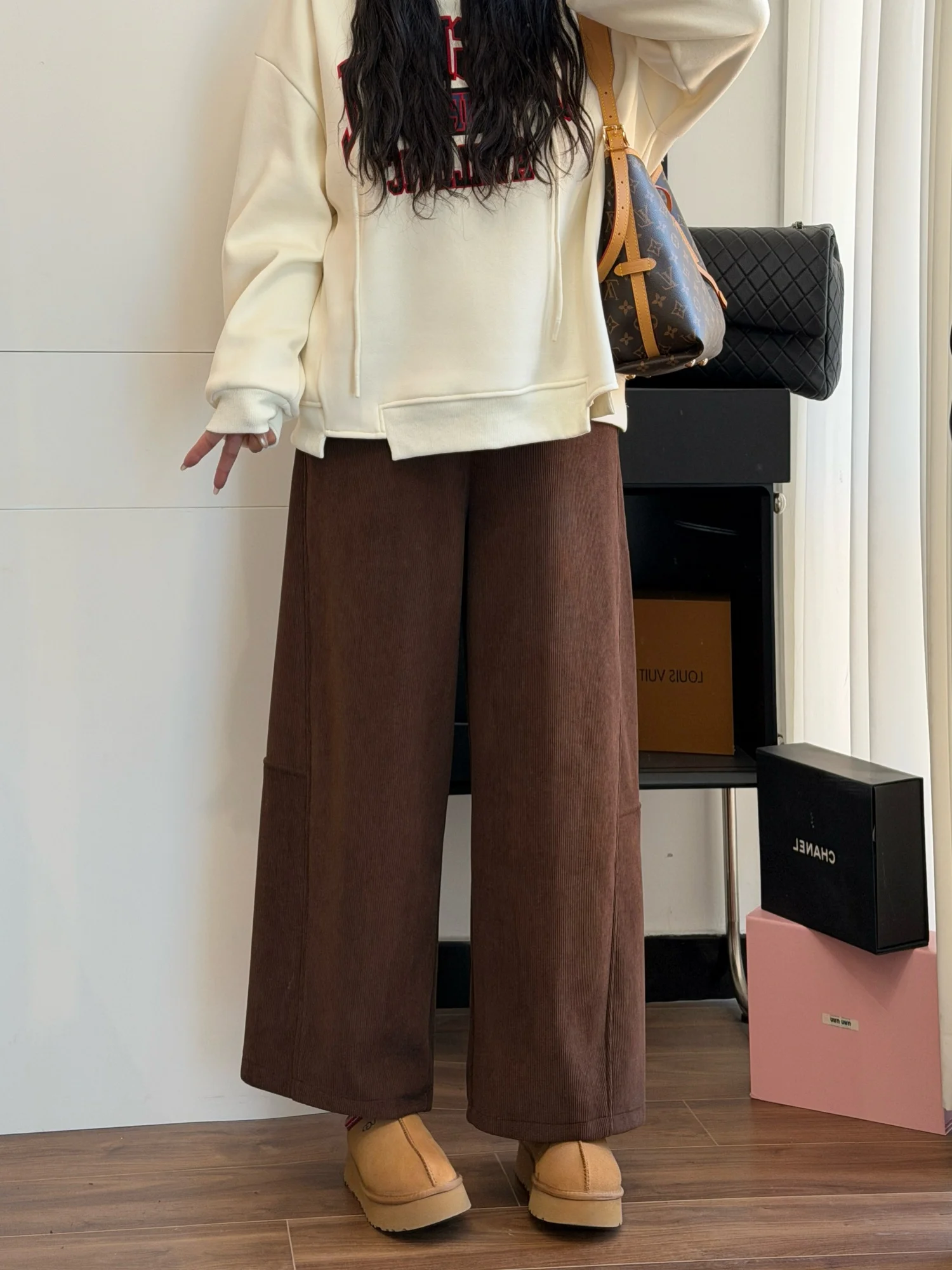 

Женские вельветовые брюки больших размеров на флисовой подкладке, повседневные, с широкими штанинами, с высокой талией, для работы, зимние, модные, женские брюки больших размеров