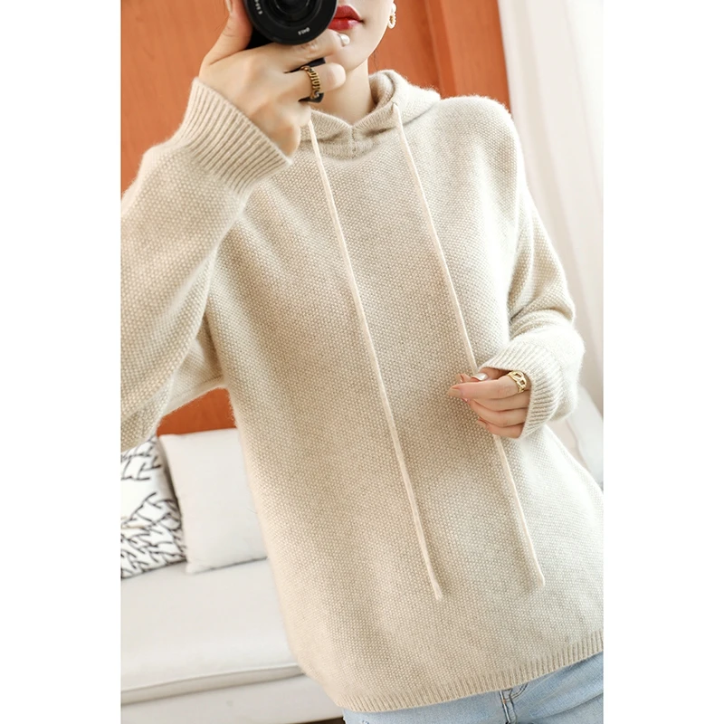 Pullover con cappuccio a maniche lunghe da donna autunno e inverno nuovo maglione di cashmere lavorato a maglia da donna top