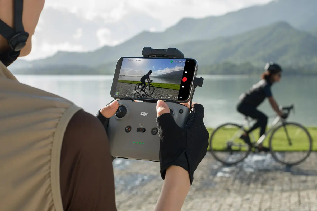 DJI RC-N3 リモートコントローラー 公式純正品 幅広い互換性、DJI Neo