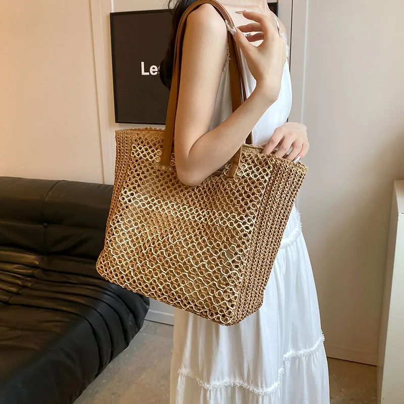 Summer Beach Vacation Grass Woven Bag for Women\'s 2024 New Commuter Shoulder Bag Hollow Woven Tote Bag