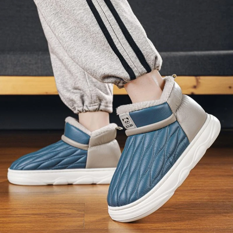 

Men's Winter Padded Thickened Cotton Slippers with Non slip Durable Soles Warm Indoor Outdoor Snow Boots for Men Warmth Comfort