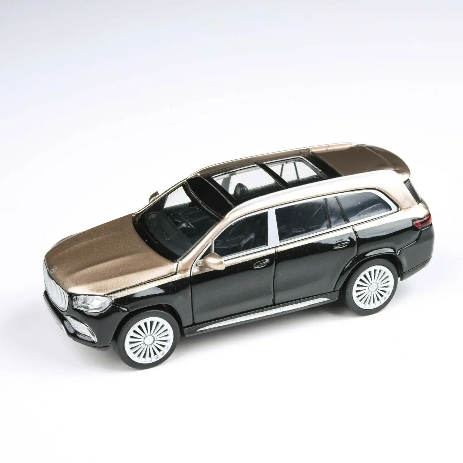 New 1/64 Scale GLS 600 SUV 3inches Car Diecast Alloy toys for collection gift