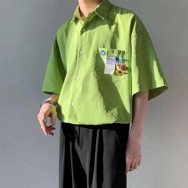 

Men's Summer Daily Solid Blouse Shirt Hip Hop Casual Half Sleeve Fashion Shirts Male Loose Flower Butterfly Pin All-Match Tops
