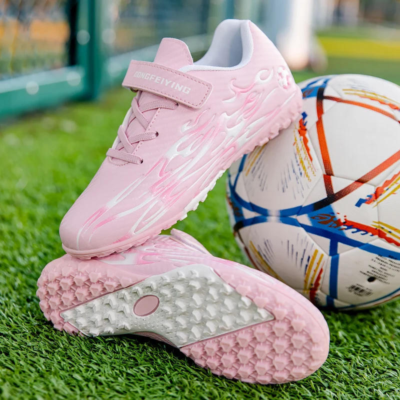 

Men Professional TF Football Shoes Non Slip Original Resistant Boys Comfortable Top Quality Soccer Shoes Futsal Football Shoes