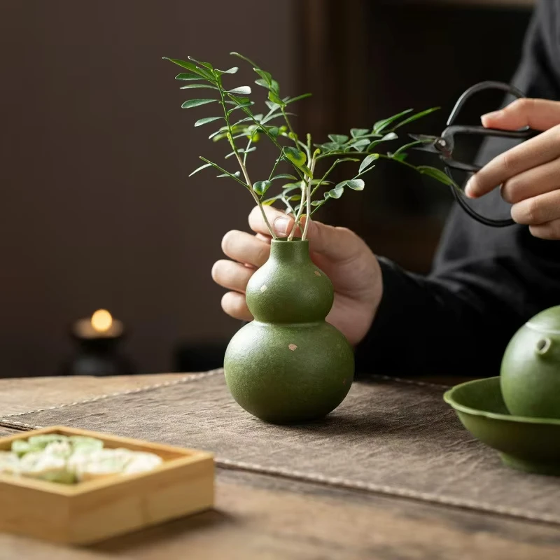 2026 Small Green Tangerine Sprinkled with Gold Ceramic Gourd Floral Arrangement Flower Arrangement Small Flower Vase