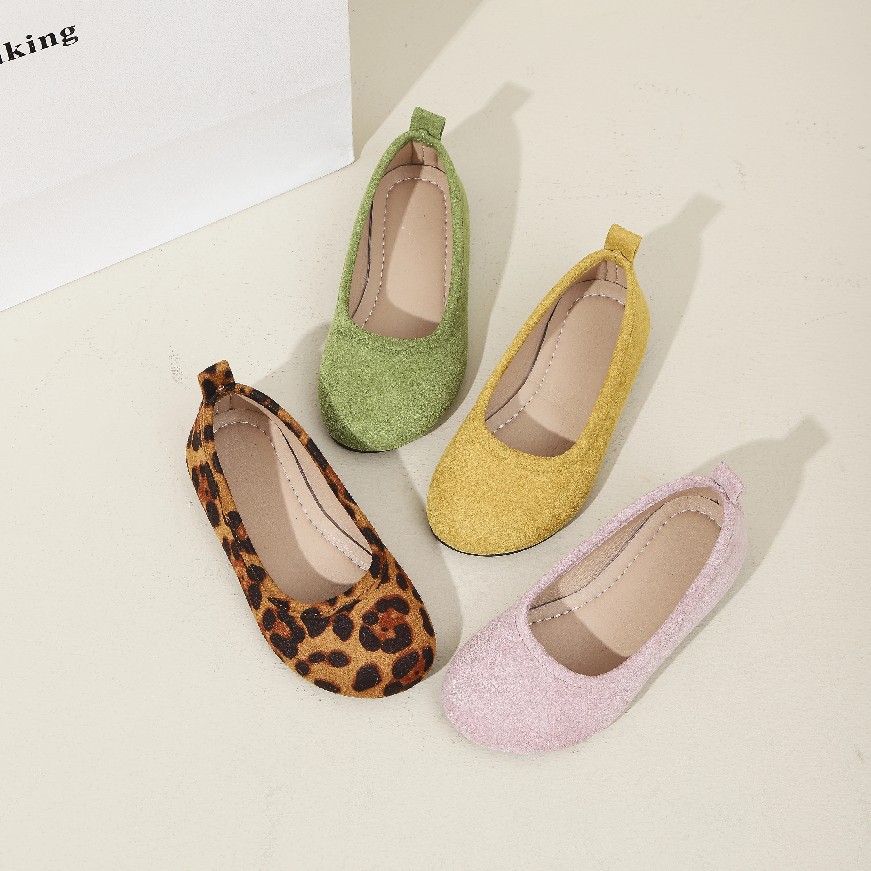 

Summer Girl's Casual Shoes Round Toe Slip-on Shallow Light Kid's Flat Shoe Solid Colors Anti-slip Chic Comfy Children Shoe 7-12Y