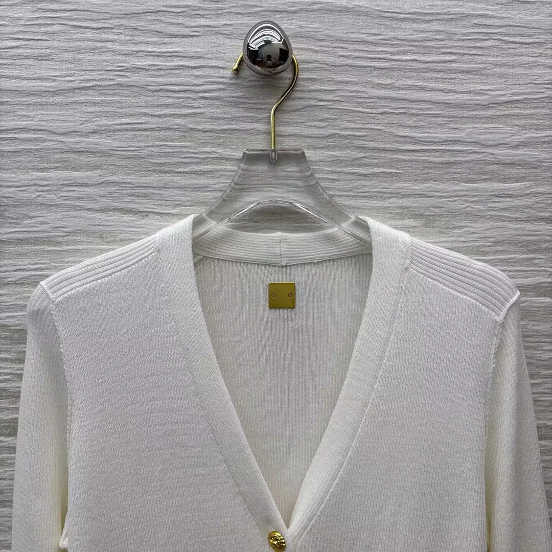 

New Autumn Fine Yarn Knitted Cardigans Women Sweater V-neck Gold Buttons Pockets Long Sleeve Loose Casual Vintage Knitwear
