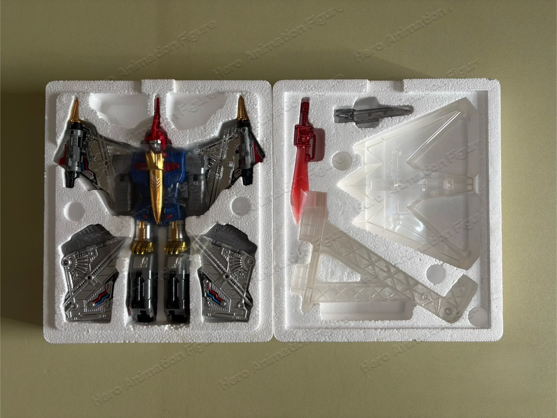 In Stock Fanstoys  FT-05 Swoop Reissue Pterosaur Dinosaur Movable Model