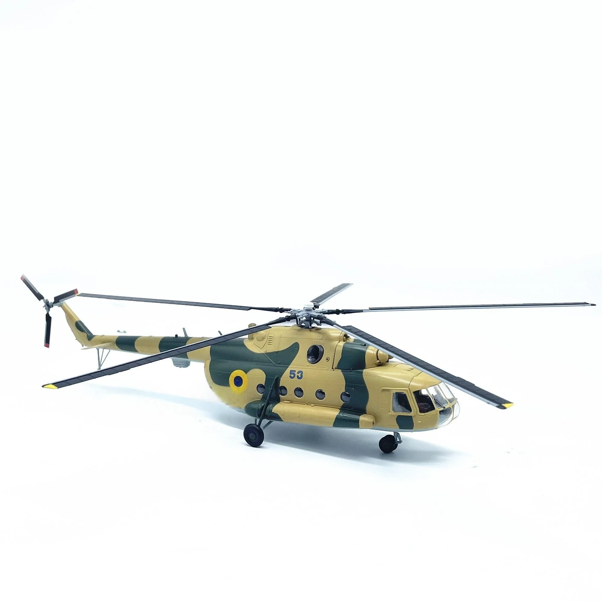 1/72 Scale Russia MI-8 Transport Helicopter Simulation Plastic Model Airplanes Static Finished Diecast Plane For Collection Gift
