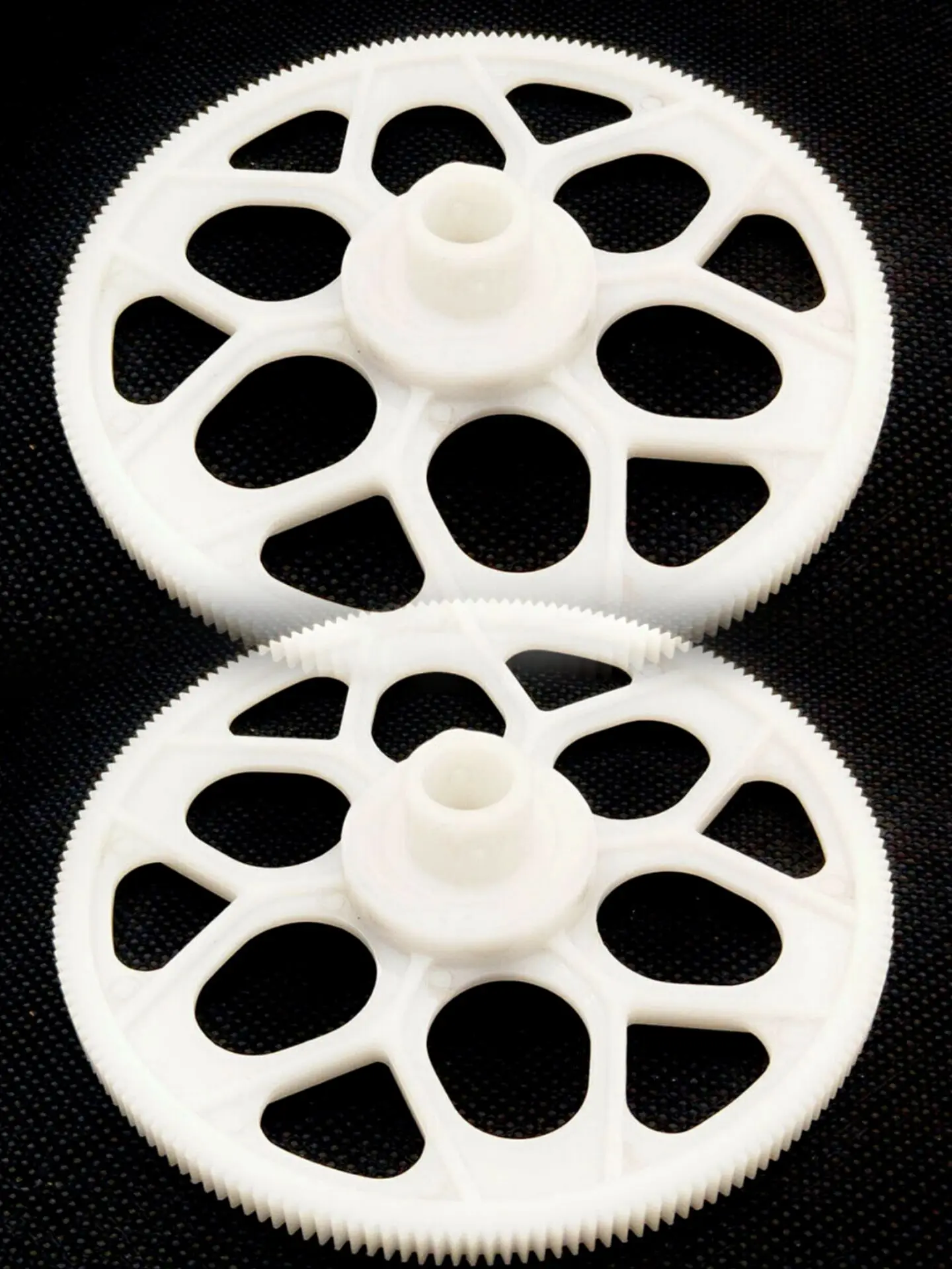 2Pcs RC Model 600 Auto Rotation Tail Drive Gear/Main Gear for Trex 550/600 Helicopter