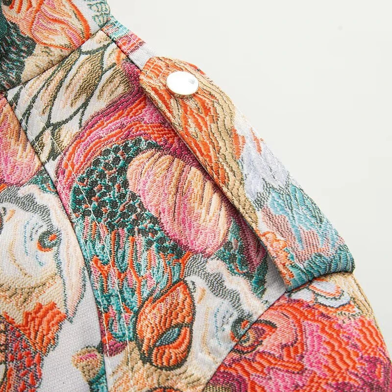 KEYANKETIAN Herbst Neue frauen Stehkragen Schulter Patch Tasche Dekoration Weibliche Pilot Jacke Kurze Jacke Frauen