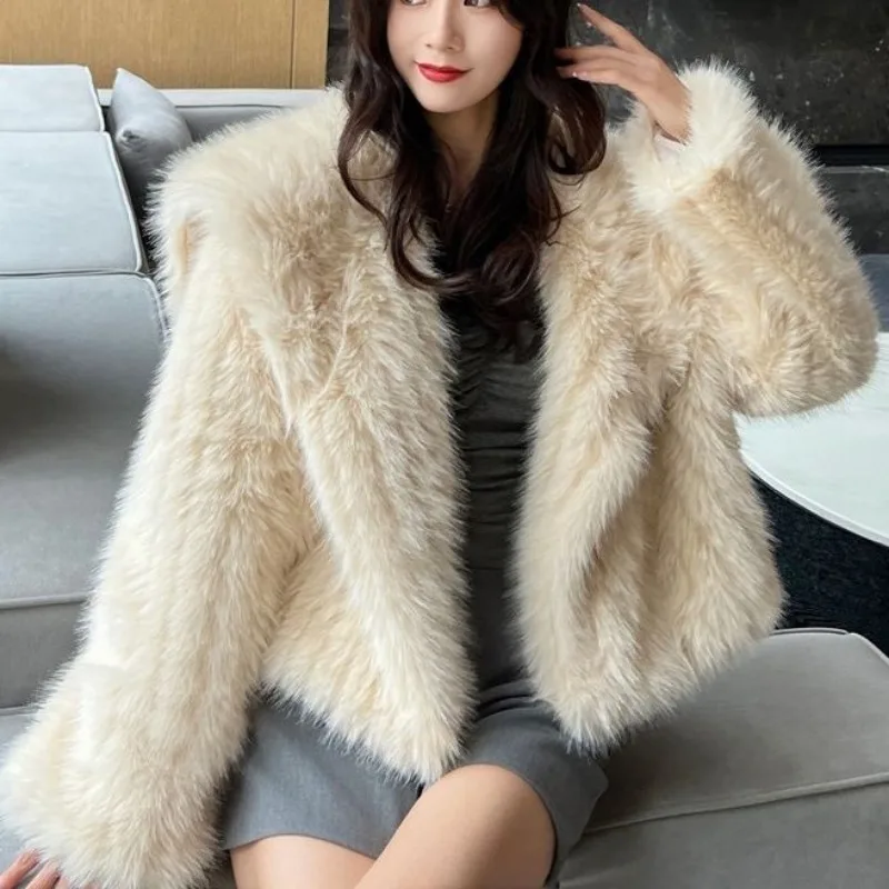 2023 New Women Winter Faux Fox Fur Coat Short-length Loose Overcoat High-grade Foreign Atmosphere Jacket Hooded Warm Outwear