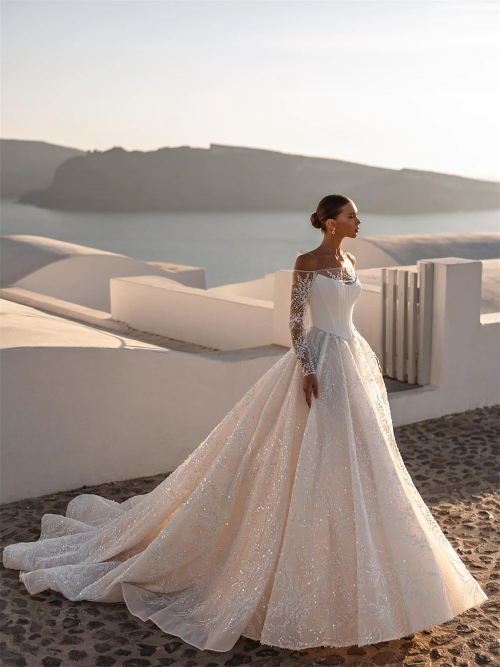 

Customized Soft Ivory Organza Bridal Gowns Soft Boat Neck Long Sleeves Bridal Gowns Dreamy A-Line Chapel Train Vestido De Novia