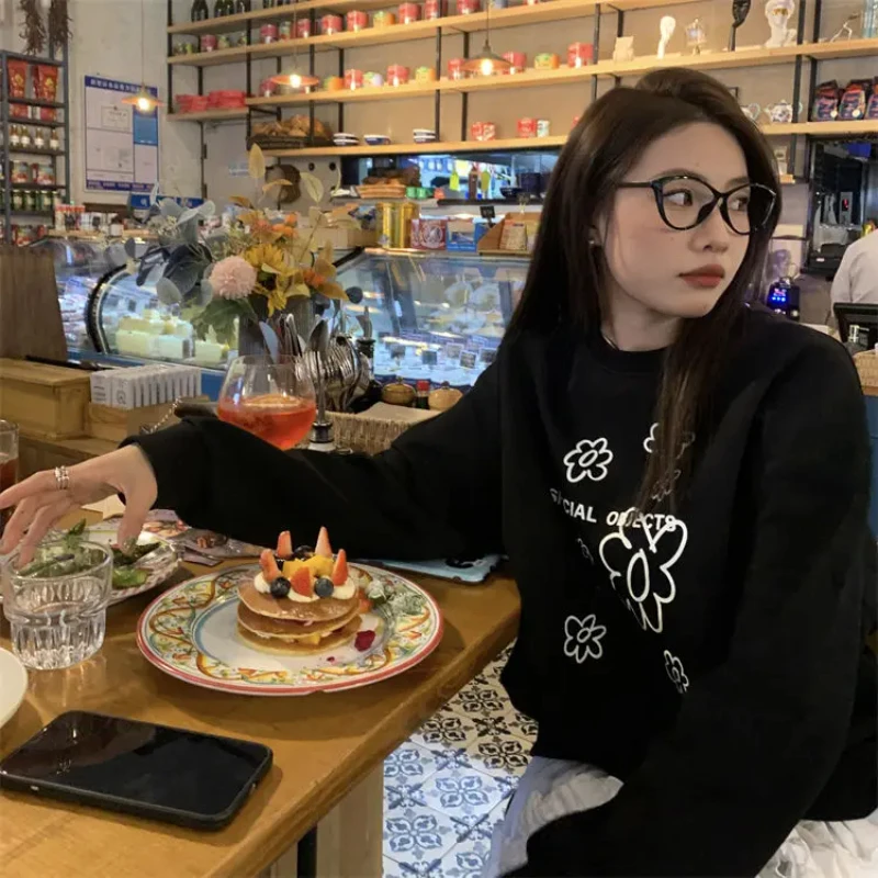 Preto impresso moletom feminino 2025 outono em torno do pescoço solto casual topos moda coreana manga longa hoodie streetwear