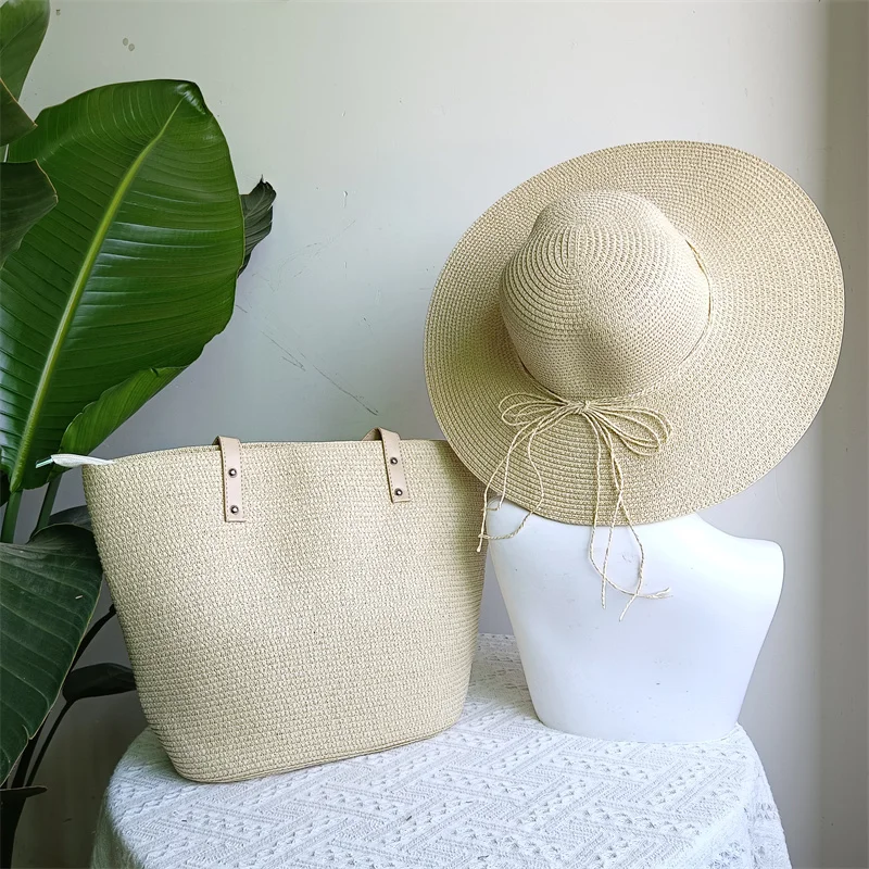 Large round neck yellow straw hat beach hat Women\'s hat New flat top straw hat Summer beach travel essential sun hat