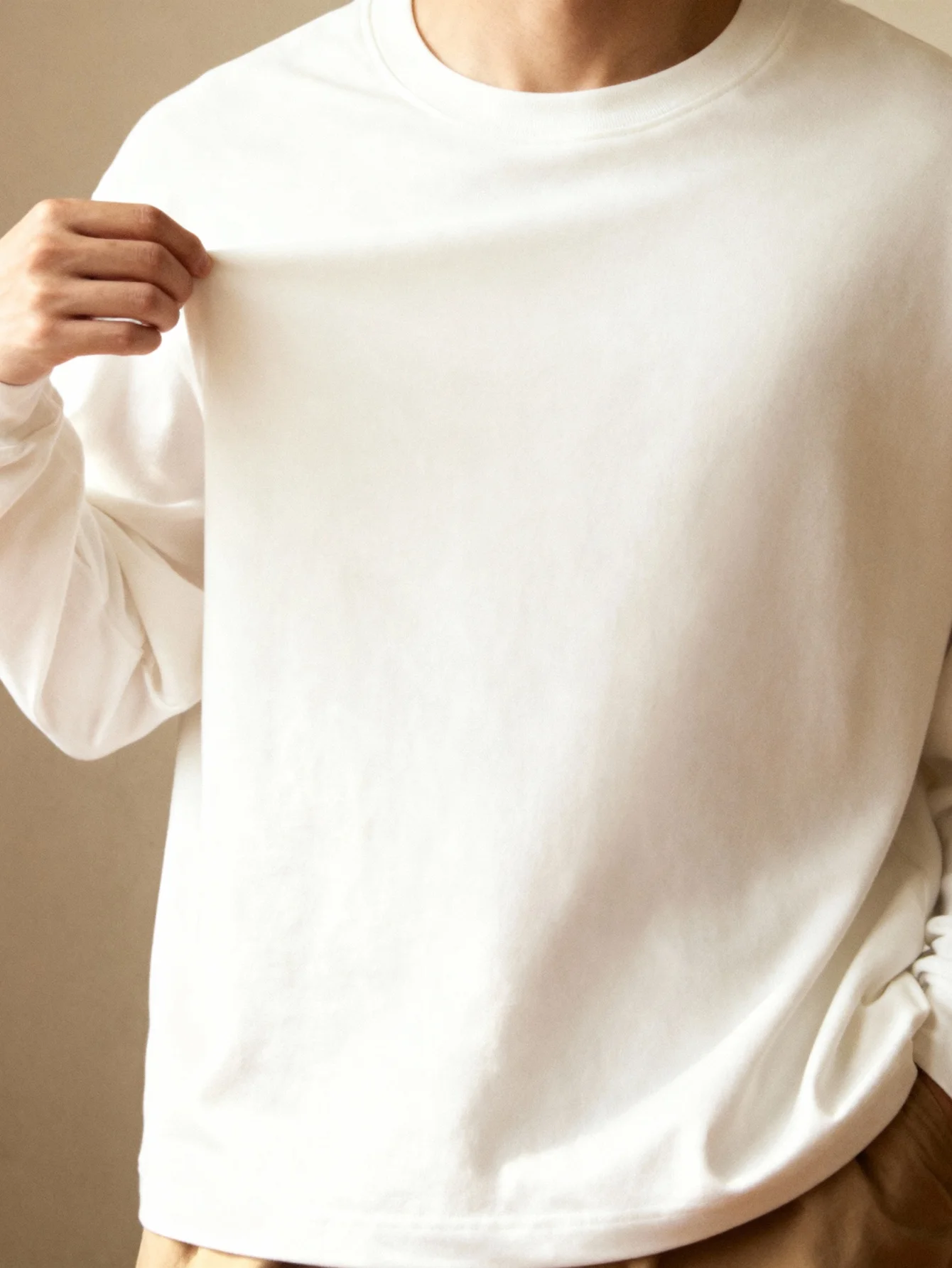 عادية الرجال فضفاض كم طويل تي شيرت موضة بلون بلوزات مستديرة العنق Y2k جودة عالية 100% القطن الذكور المحملة