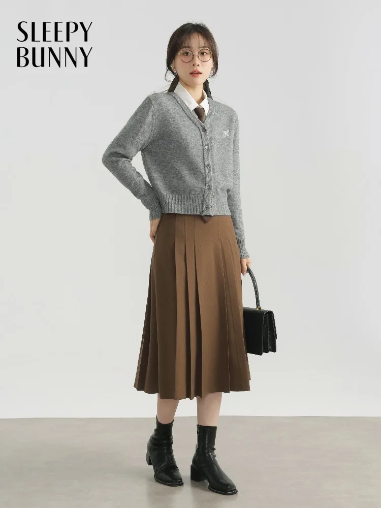 

Women Preppy Style Embroidered Knit Cardigan Early Spring Retro Slimming Niche Sweater Outerwear for Lady Casual Layering Chic